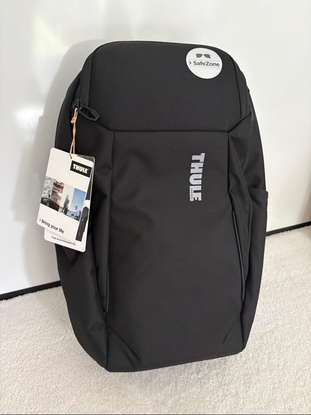 NWT Thule Black Men's Women’s Everyday Tech Laptop Travel Accent Backpack 23L
